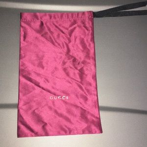gucci sunglass dust bag